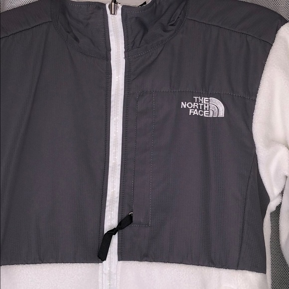 The Northface fuzzy jacket - Picture 2 of 12